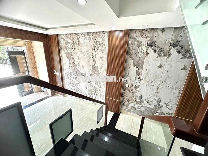 NHÀ NGUYÊN CĂN FULL NỘI THẤT 1T2L NGAY CHỢ ĐẦU MỐI BÌNH CHIỂU THỦ ĐỨC