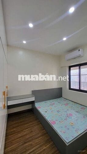 Chung cư Licogi 13 Khuât Duy Tiến 90m2 3pn 2vs 15.5tr