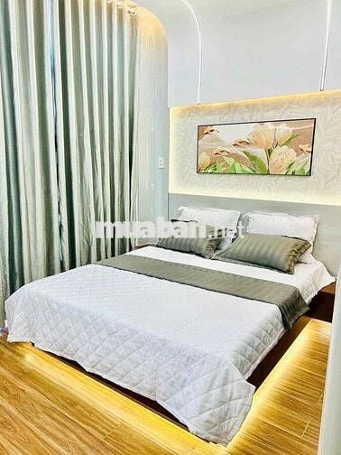 Nhà mới y hình chi cần xách Vali vô là ở