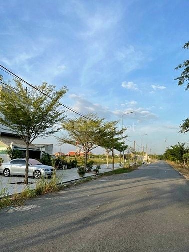   16tr/m2 Đất Mặt Tiền Đường Nhựa 14m Thổ Cư Đất sạch Có Sổ Hồng Riêng
