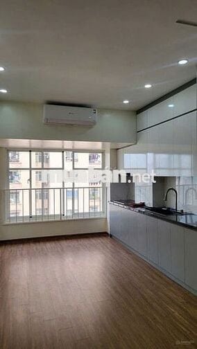 Chung cư Licogi 13 Khuât Duy Tiến 90m2 3pn 2vs 15.5tr