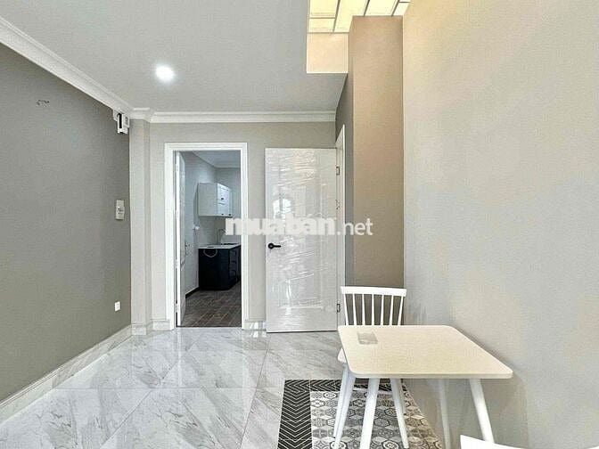 PENHOUSE 2PN 1PK 1WC FULL NỘI THẤT VIEW SIÊU THOÁNG NGAY CHỢ THẠCH ĐÀ