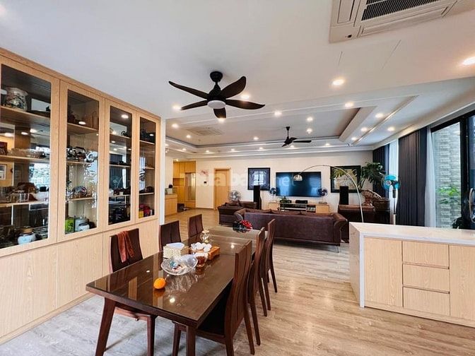 Chủ Hàn Quốc gửi bán CH 139m2 Toà CT5 Hyundai hill State 