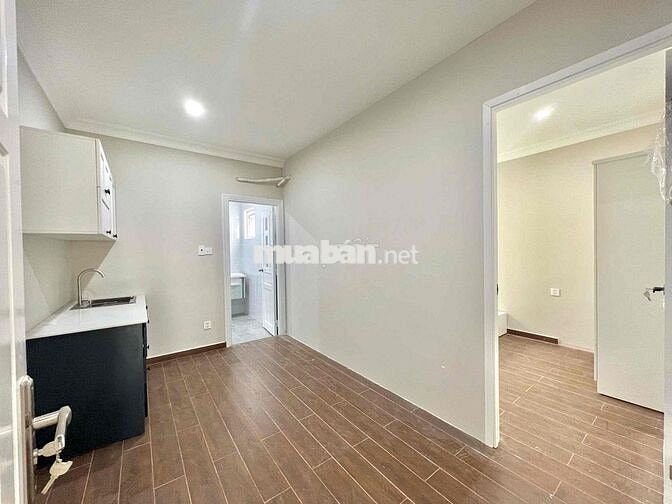 PENHOUSE 2PN 1PK 1WC FULL NỘI THẤT VIEW SIÊU THOÁNG NGAY CHỢ THẠCH ĐÀ