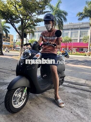 Elite 50 đen mờ