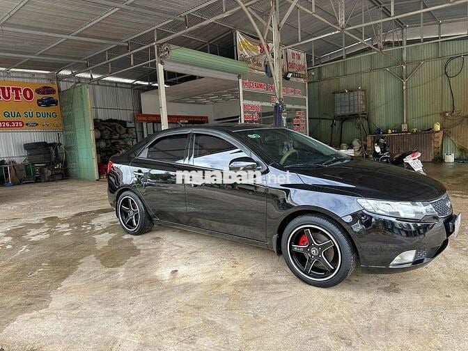 Kia Forte 2011 SX 1.6 MT - 150000 km