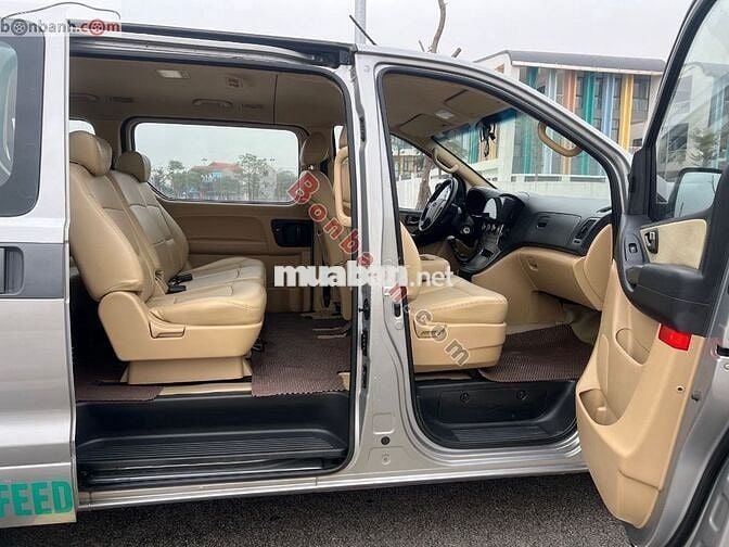 Hyundai Grand Starex 2.4 MT 2015