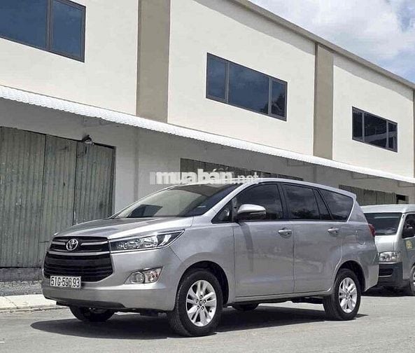 Toyota Innova 2.0G 2018 - 76000km