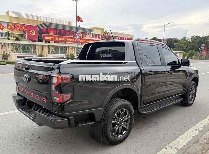Ford Ranger 2025 Wildtrak 2.0L 4x4 AT - 12000 km