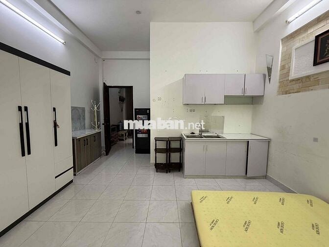 PHÒNG MỚI TIỆN NGHI CỬA SỔ TRỜI FULL NỘI THẤT GẦN NGAY AEON BÌNH TÂN