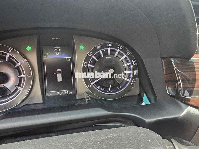 Toyota Innova 2.0G 2018 - 76000km