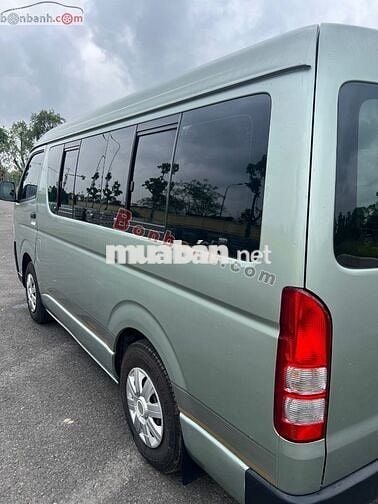 Bán xe Toyota Hiace 2.5 2011