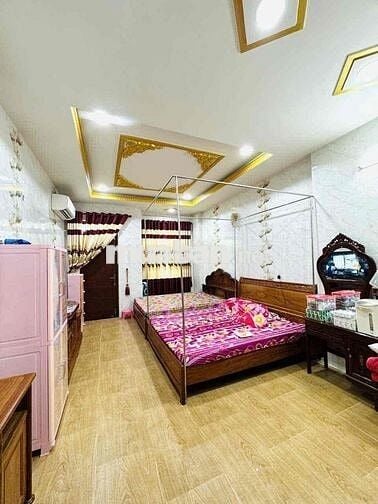 Bán nhà 3 lầu Khu Vip Tên Lửa, Giá 9.3 Tỷ