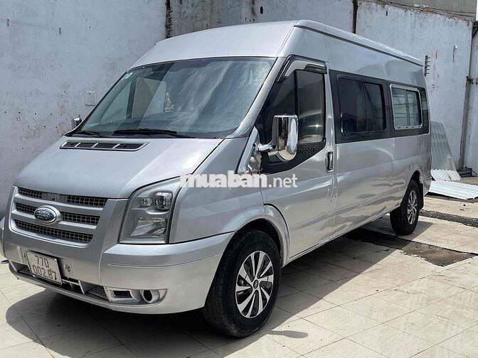 Ford Transit 2009 Van 2.4L - 123 km