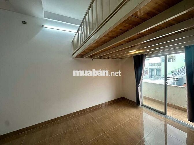DUPLEX SIÊU TO KHỔNG LỒ GẦN ĐH CÔNG NGHIỆP CƠ SỞ 3