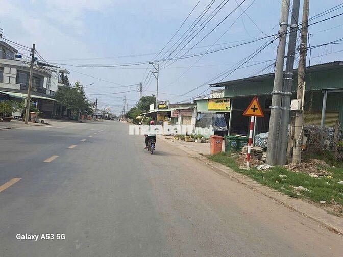 Dãy trọ mặt tiền TL833 xe container dt 625m thổ giá 15tỷ.18căn trọ