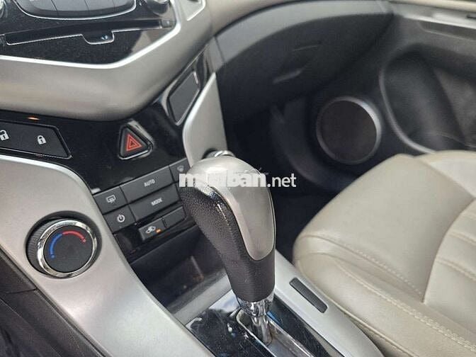 CRUZE 1.8LTZ 2015 TỰ ĐỘNG 97000KM BẢO HÀNH 1 NĂM