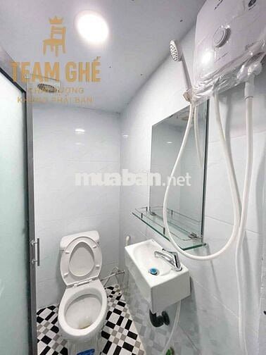 DUPLEX MỚI XÂY NGAY TRUNG TÂM QUẬN 7, GÁC CAO 2M GẦN TĐT,  RMIT, UFM