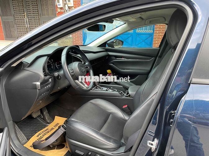 Mazda 3 2021 1.5 Luxury - 36000 km