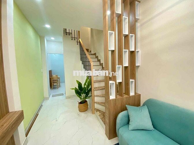 Nhà 3 Tầng - Sân Thượng 3PN FULL NỘI THẤT hẻm 958/87/35B Lạc Long Quân