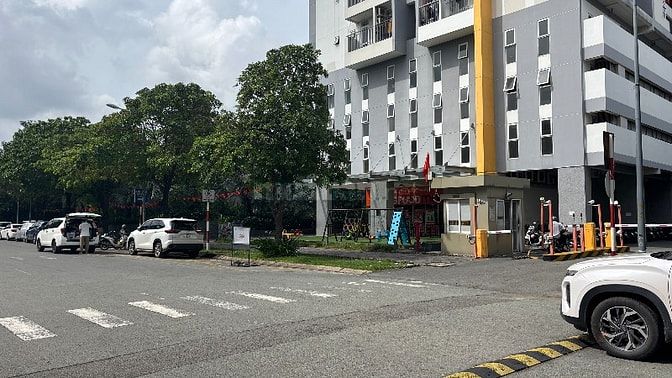 Biệt thự bán cổ điển liền kề khu dân cư Himlam phú đông