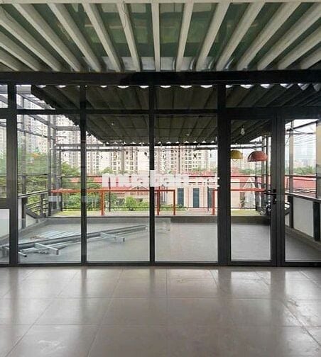 Cho thuê nguyên căn mặt tiền Quận 7 , Nguyễn Hữu Thọ