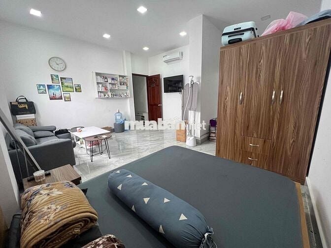 phòng trọ mới đẹp rộng rãi có thang máy vân tay