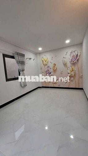 NHÀ MỚI ĐẸP 3 TẦNG HOÀI THANH QUẬN 8
Hiếm có 5PN Sân rộng trước nhà