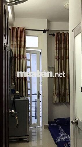 Phòng trọ có Ban công, ở tầng 2-3