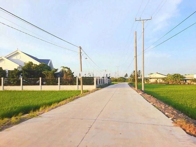 Hàng ngộp, 1080m2 đất thổ đường xe tải tránh nhau chỉ 1.65 tỷ