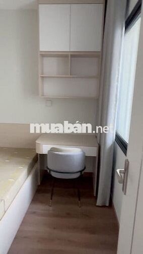 Cho thuê CC Imperia I1 Smart City, 2PN, 2WC, miễn phí dịch vụ, hướng đ