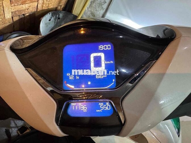 SH 125i 2022 màu trắng 11.000km
