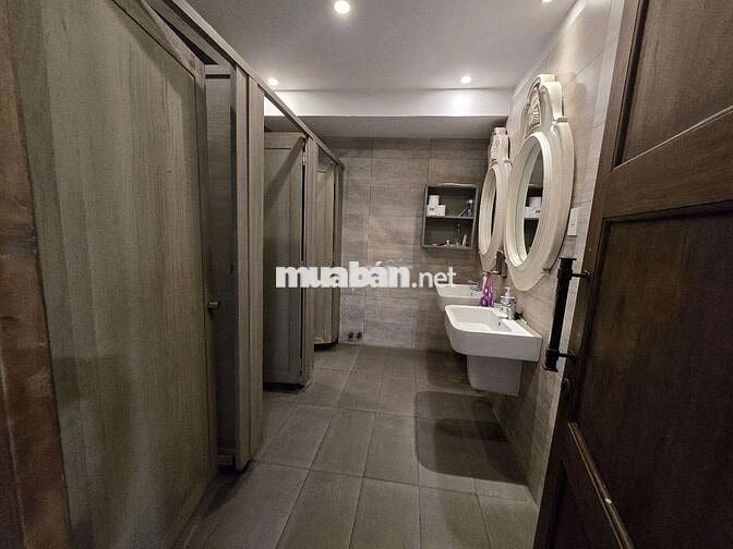 Cho thuê tòa nhà văn phòng 2800m2 Thuận Giao, Thuận An, Bình Dương