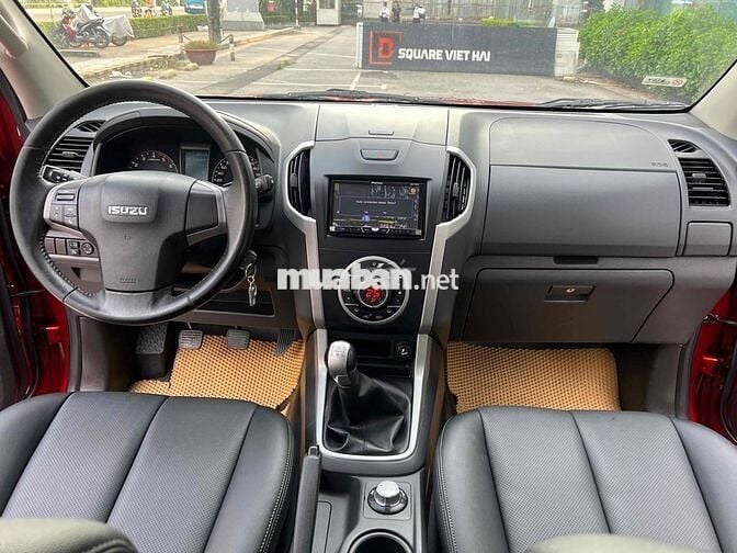 Isuzu Dmax 2014 - 125000 km
