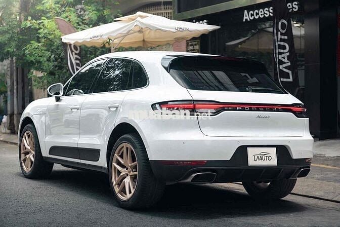 Porsche Macan Model 2021 - Trắng Be