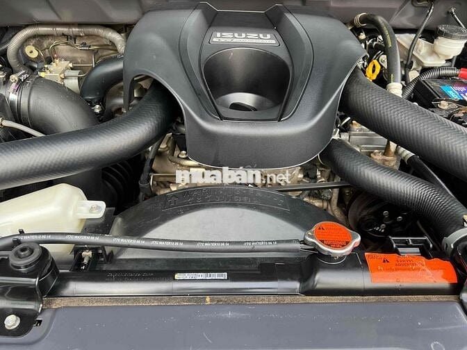 Isuzu Dmax 2014 - 125000 km