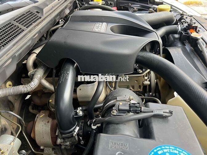 Isuzu Dmax 2014 - 125000 km