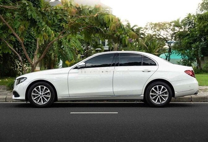 Mercedes-Benz E200 2019