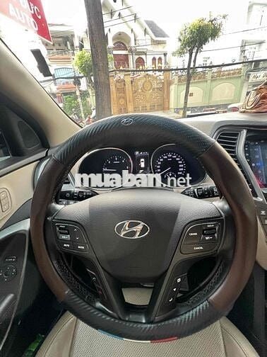 Hyundai Santa Fe 2017 2.2L 4WD - 84777 km