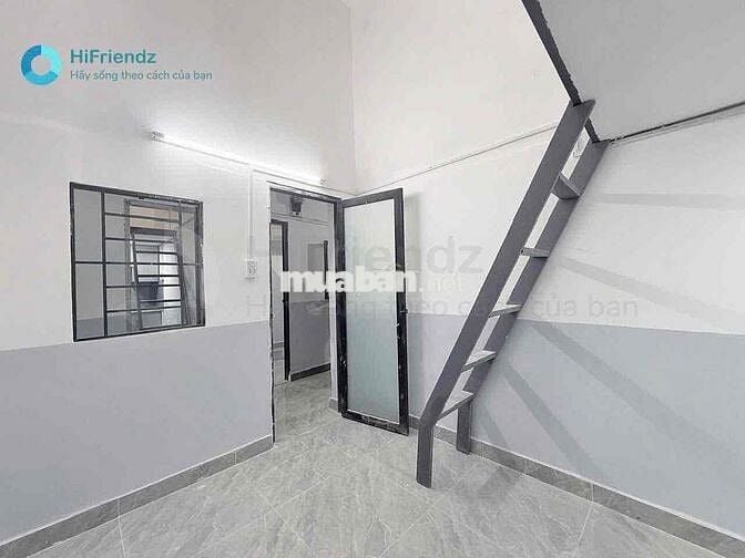 PHÒNG GÁC SẴN MÁY LẠNH TỦ LẠNH Ở HÀNG XANH BÌNH THẠNH
