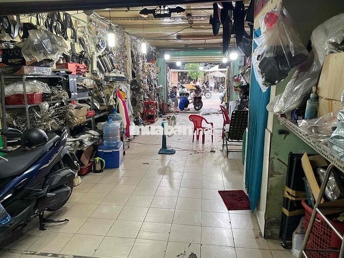 Mặt bằng kinh doanh 40m2 mặt tiền Nguyễn Chí Thanh quận 5