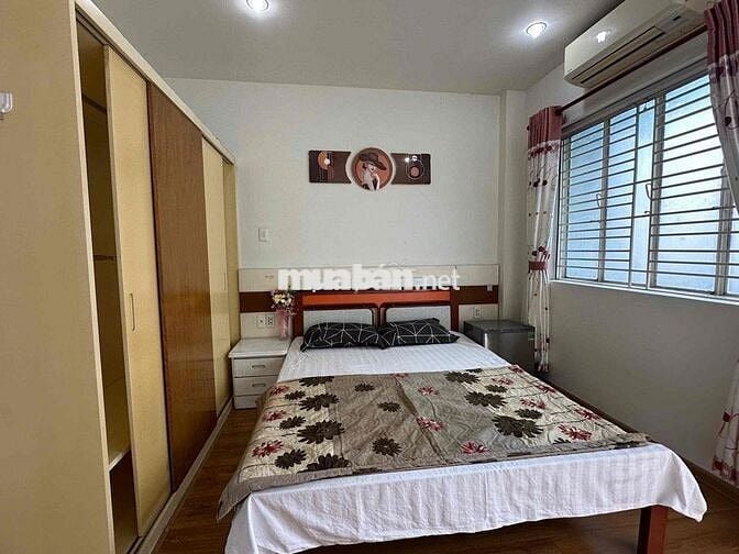 cho thuê phòng ban công lớn máy giặt riêng ngay trung tâm Q1 DH Mở