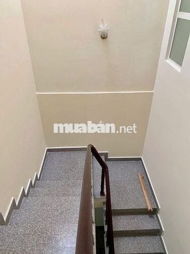 Cho thuê nhà nguyên căn ,nhà thuê giá chưa tới 10 triệu/ tháng