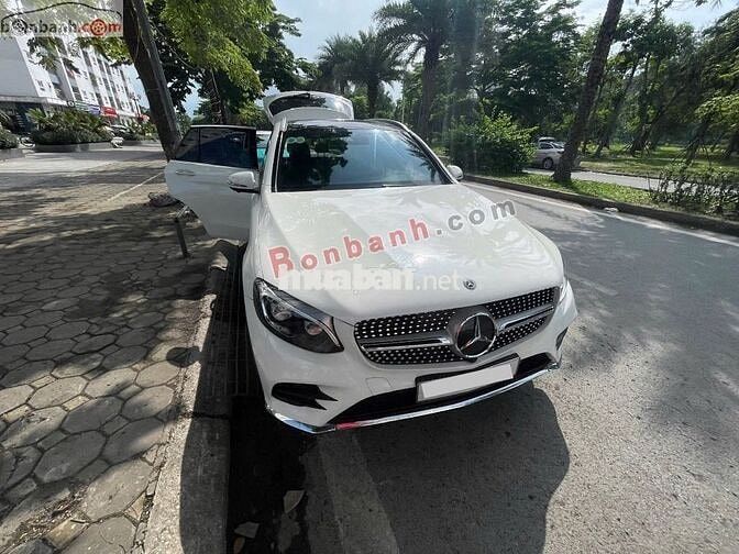 Mercedes Benz GLC300