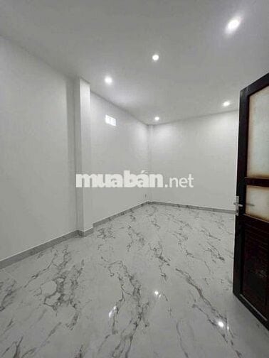 CHO THUÊ NHÀ 2 LẦU 10 PHÒNG NGỦ KDC DIỆU HIỀN THÍCH HỢP LÀM MINIHOUSE
