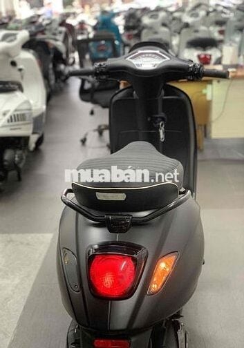 xe vespa sprint cần bán