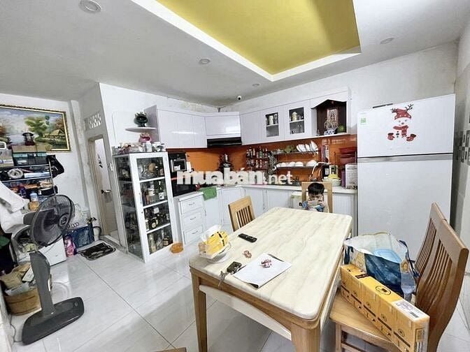 RẼ P1 TÂN BÌNH - SÁT MT HXH TRÁNH - 58M2 NỞ HẬU - CHỈ 5.x TỶ .