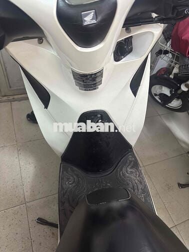 Kẹt tiền xã gấp Honda SH 125I 2018 cbs odo 30000km