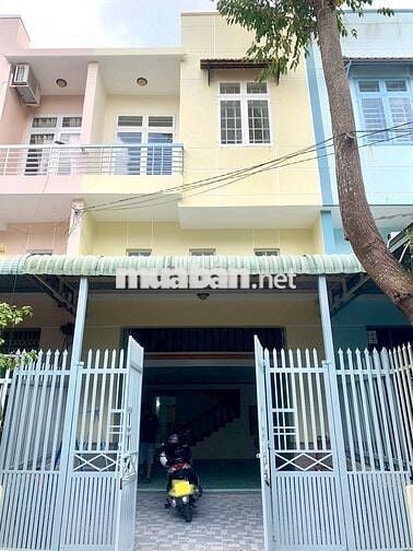 Cho thuê nhà nguyên căn ,nhà thuê giá chưa tới 10 triệu/ tháng