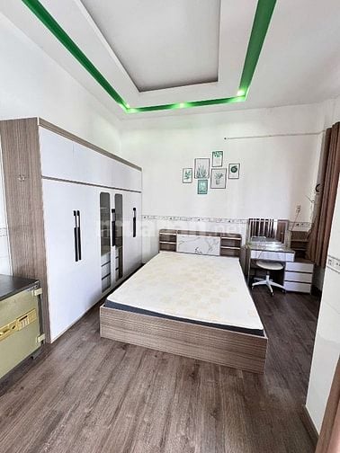 840tr sang tên nhà gần chợ,đường xe hơi,sổ hồng riêng